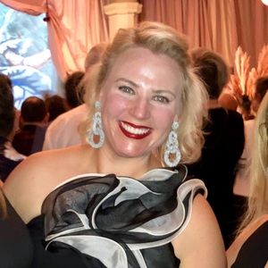 Meet your Posher, Marie